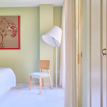 & Golf Design Apartment
