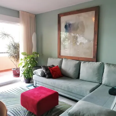 & Golf Design Apartment