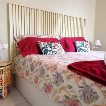 & Golf Design Apartment